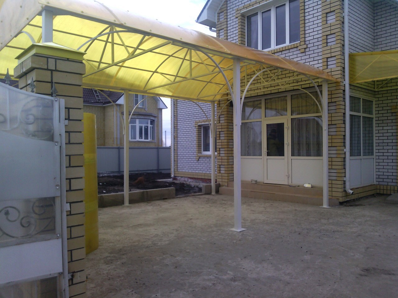 Навесы и козырьки